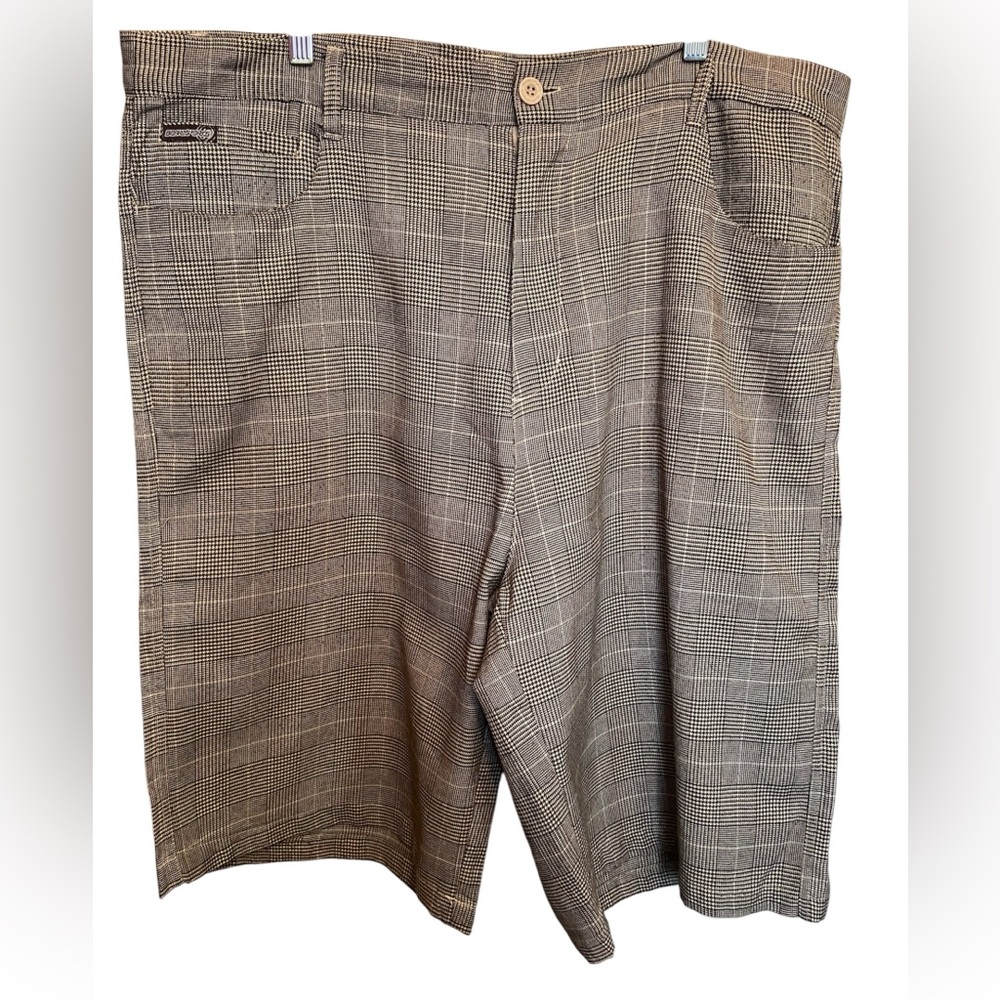 Boardsports men's plaid shorts, size 40, cotton/polyester blend 5 pockets